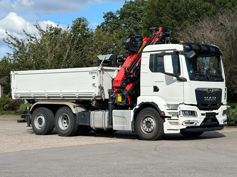 MAN TGS 26.430 2022!EURO6!! 6x2!! PALFINGER 23tm+JIB+LIER/WINCH!!DREISEITEN KIPPER/BORDMATIC!!9tkm - Istovarivač, Kamion sa dizalicom: slika 4 MAN TGS 26.430 2022!EURO6!! 6x2!! PALFINGER 23tm+JIB+LIER/WINCH!!DREISEITEN KIPPER/BORDMATIC!!9tkm - Istovarivač, Kamion sa dizalicom: slika 4