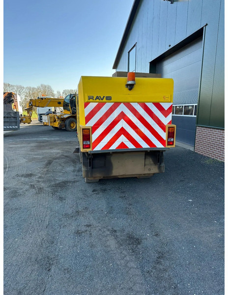 Ravo 530 VEEGMACHINE/SWEEPER!! - Autočistilica: slika 3 Ravo 530 VEEGMACHINE/SWEEPER!! - Autočistilica: slika 3