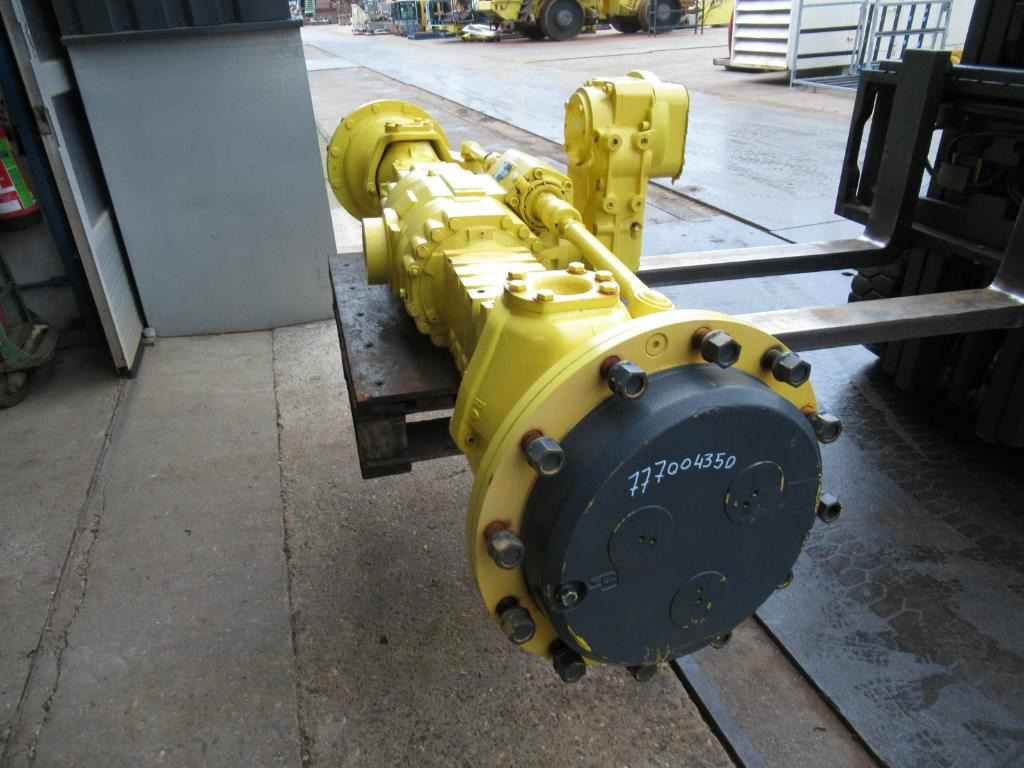 Bomag 05586301 - Prednja osovina za Građevinska mašina: slika 2 Bomag 05586301 - Prednja osovina za Građevinska mašina: slika 2