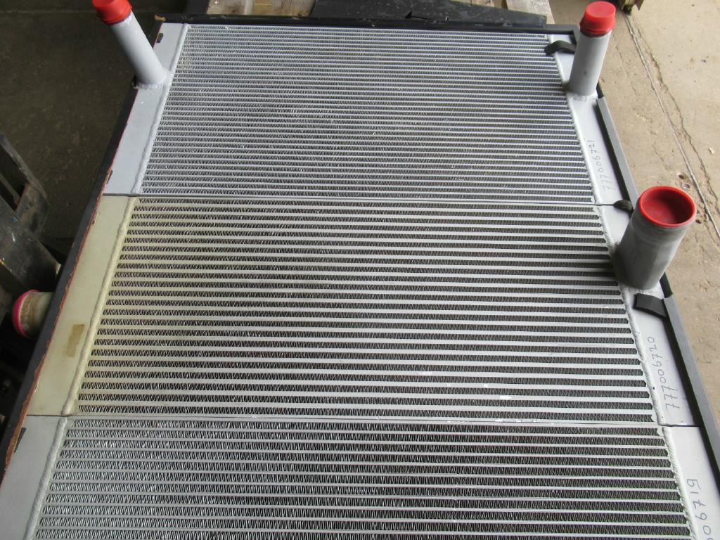 Bomag BC572RB - - Hladnjak za Građevinska mašina: slika 2 Bomag BC572RB - - Hladnjak za Građevinska mašina: slika 2