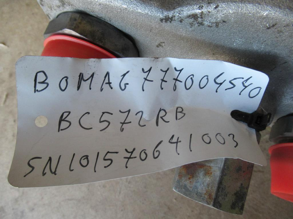 Bomag BC572RB - - Filter za ulje za Građevinska mašina: slika 4 Bomag BC572RB - - Filter za ulje za Građevinska mašina: slika 4