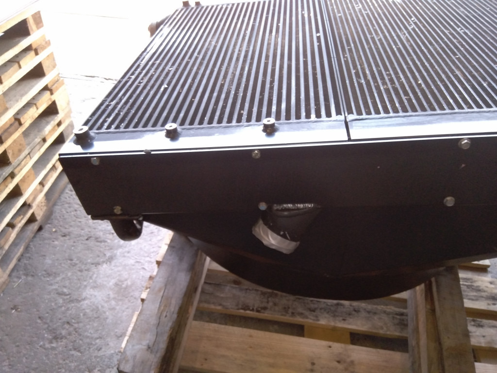 Bomag BM1000-35 - - Hladnjak za Građevinska mašina: slika 3 Bomag BM1000-35 - - Hladnjak za Građevinska mašina: slika 3