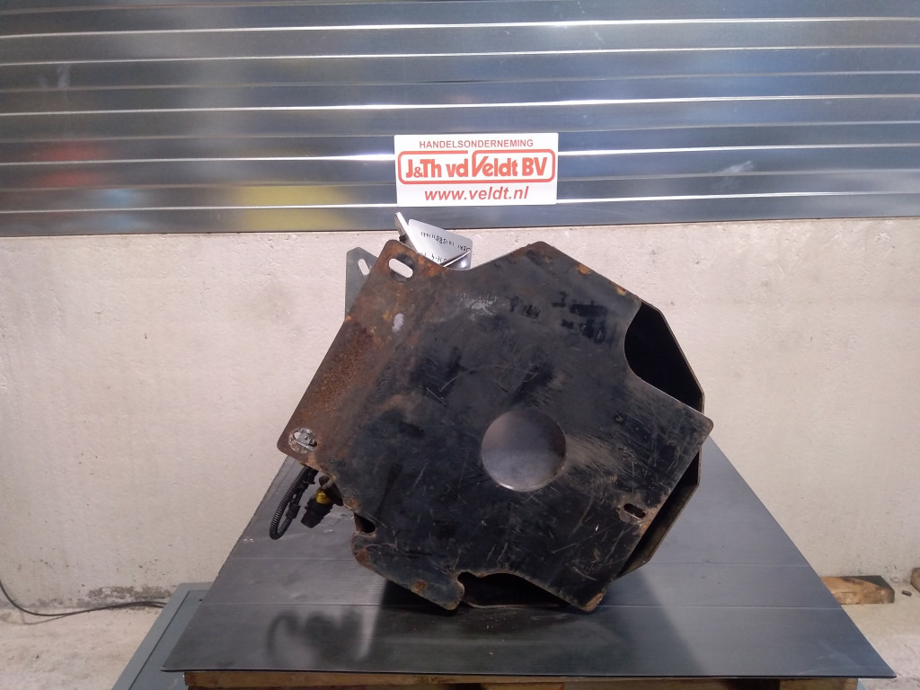 Bomag BW213DH-4 1BVC - - Prigušivač za Građevinska mašina: slika 2 Bomag BW213DH-4 1BVC - - Prigušivač za Građevinska mašina: slika 2