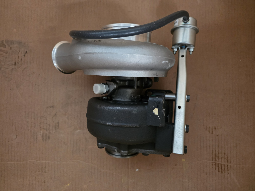 Case 504380015 - Turbo za Građevinska mašina: slika 2 Case 504380015 - Turbo za Građevinska mašina: slika 2