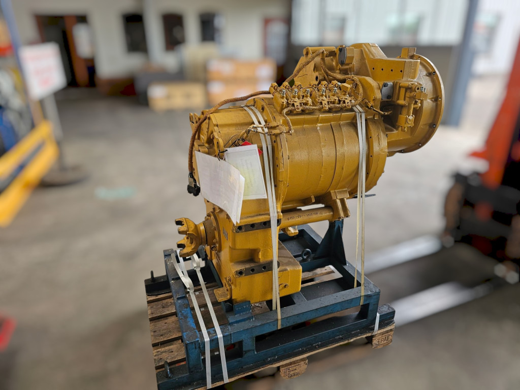 Caterpillar 2372331 - 20R9472 - Menjač za Građevinska mašina: slika 2 Caterpillar 2372331 - 20R9472 - Menjač za Građevinska mašina: slika 2