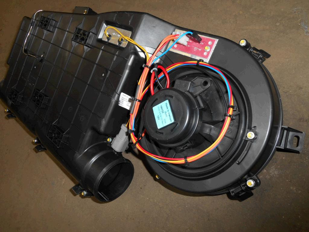 Caterpillar 3622490 - Deo klima uređaja za Građevinska mašina: slika 3 Caterpillar 3622490 - Deo klima uređaja za Građevinska mašina: slika 3