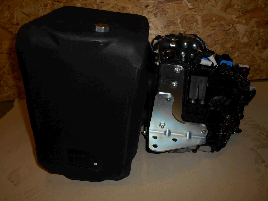 Caterpillar 3735563 - Rezervoar za AdBlue tečnost za Građevinska mašina: slika 5 Caterpillar 3735563 - Rezervoar za AdBlue tečnost za Građevinska mašina: slika 5