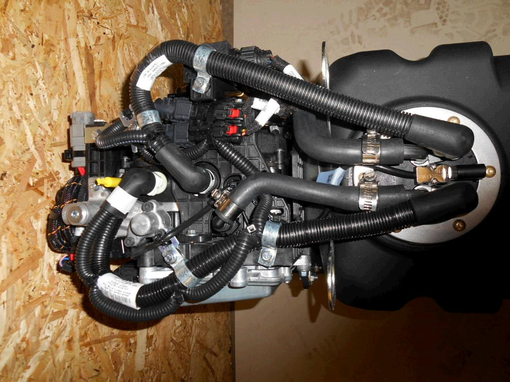 Caterpillar 3996151 - Rezervoar za AdBlue tečnost za Građevinska mašina: slika 2 Caterpillar 3996151 - Rezervoar za AdBlue tečnost za Građevinska mašina: slika 2