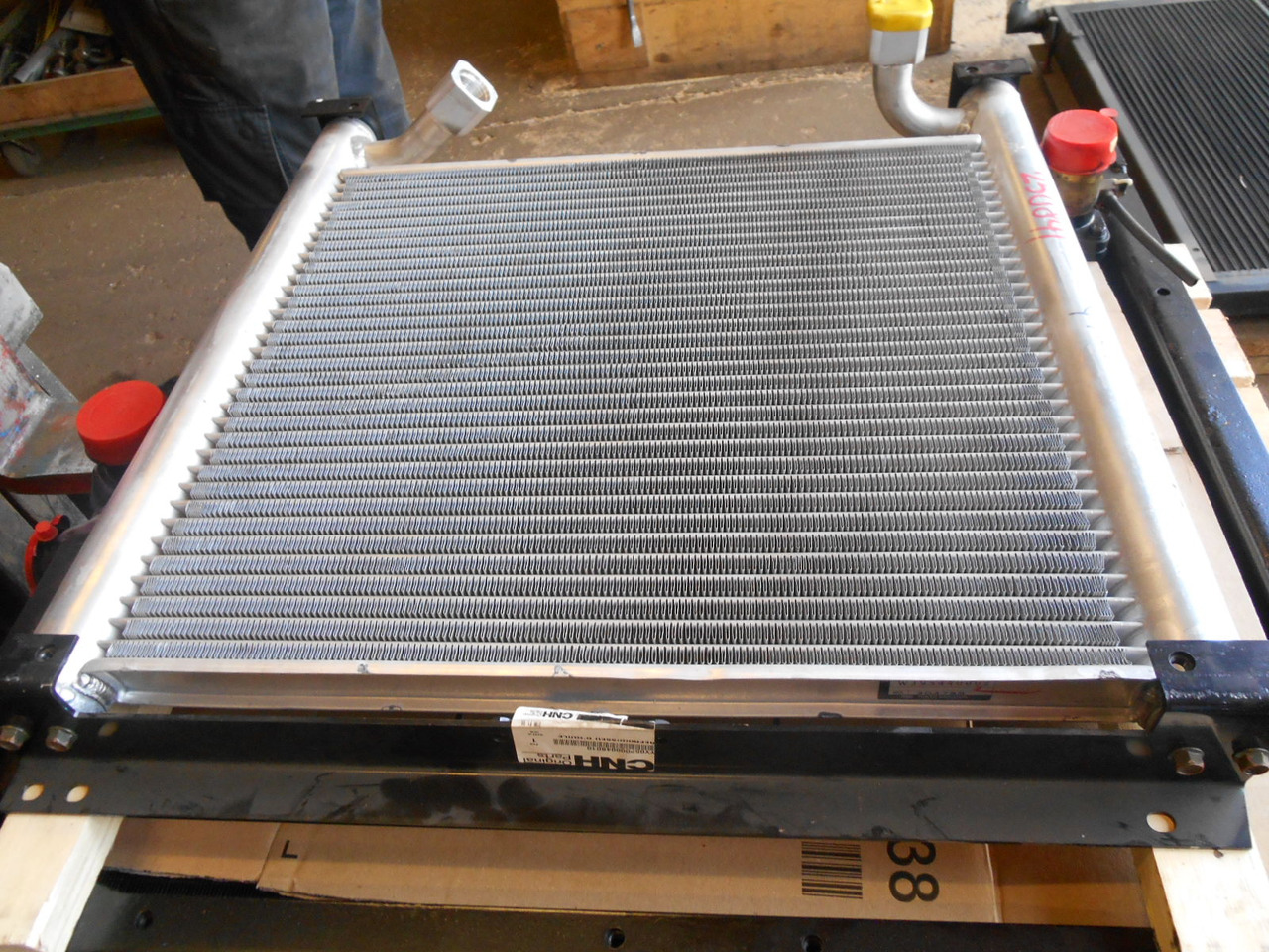 Kobelco YY05P00004S010 - - Hladnjak ulja za Građevinska mašina: slika 3 Kobelco YY05P00004S010 - - Hladnjak ulja za Građevinska mašina: slika 3