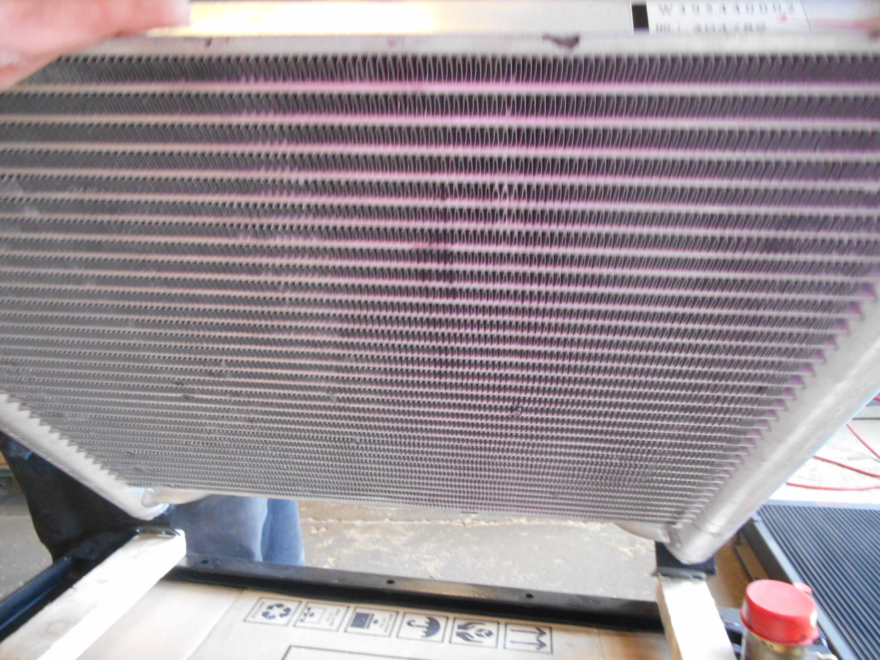 Kobelco YY05P00004S010 - - Hladnjak ulja za Građevinska mašina: slika 2 Kobelco YY05P00004S010 - - Hladnjak ulja za Građevinska mašina: slika 2