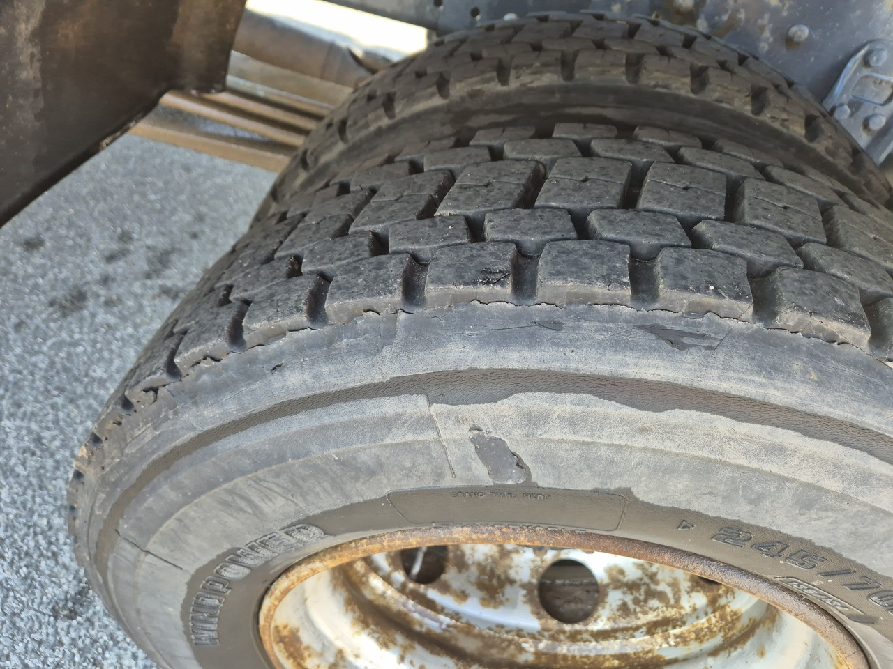 Kamion sa hidrauličnom kukom za prevoz kontejnera MAN TGL 12.180: slika 10