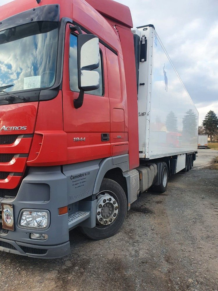 Mercedes-Benz Actros 1844 - Tegljač: slika 2 Mercedes-Benz Actros 1844 - Tegljač: slika 2