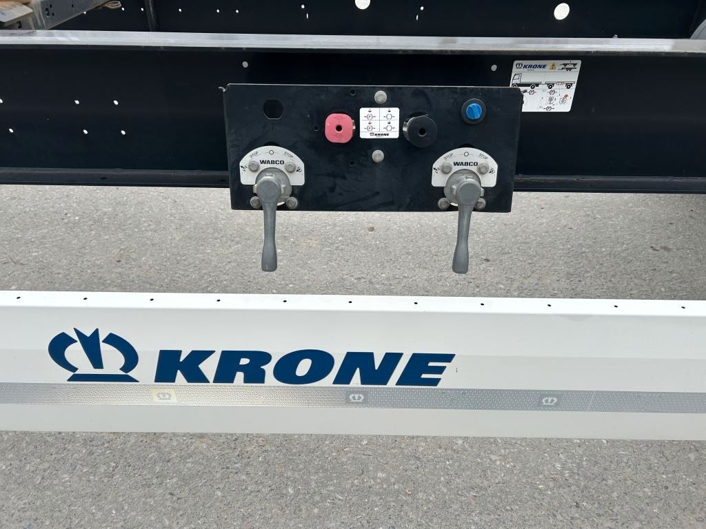 Novu Prikolica za prevoz kontejnera/ Prikolica sa promenjivim sandukom Krone 2 Achswechselfahrgestell, Typ: MAXI AZW 18 eL3B7: slika 10 Novu Prikolica za prevoz kontejnera/ Prikolica sa promenjivim sandukom Krone 2 Achswechselfahrgestell, Typ: MAXI AZW 18 eL3B7: slika 10