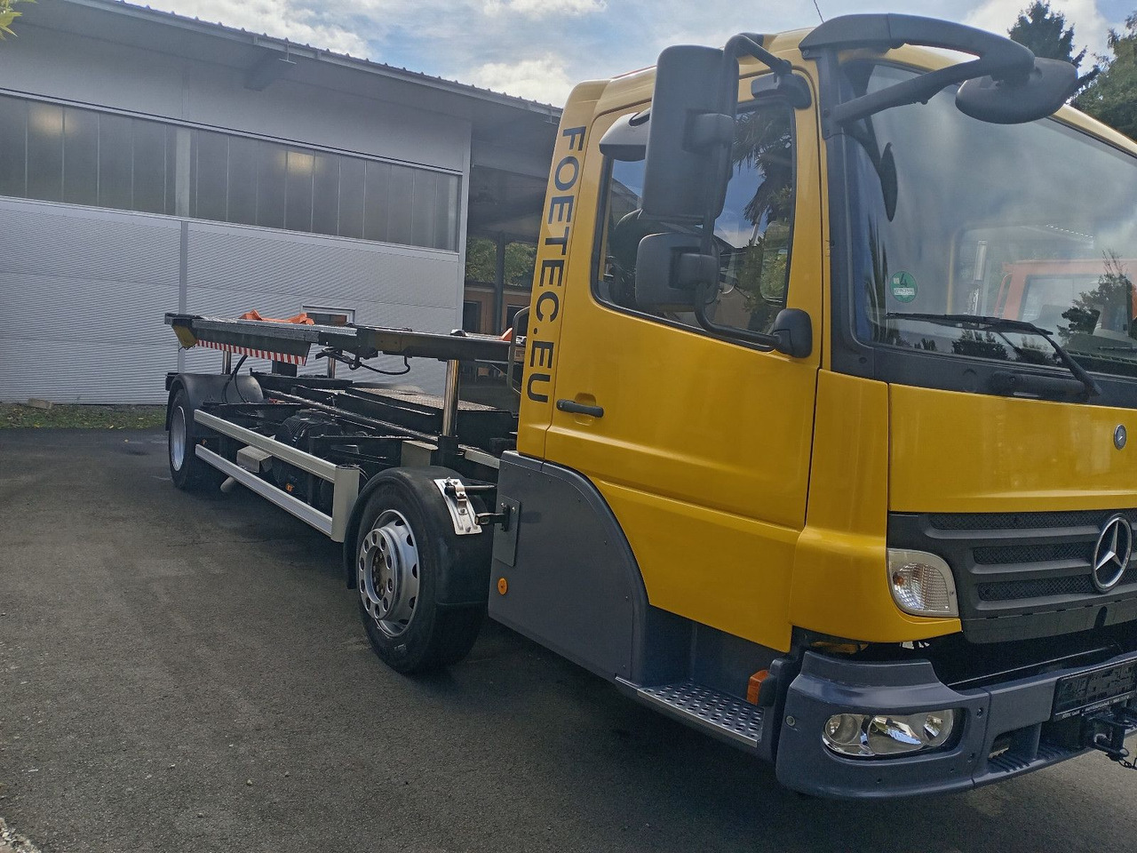 Mercedes-Benz Kamag Wiesel / WBH25 / KB3793 / mit Ganrantie - Kamion za prevoz kontejnera/ Kamion sa promenjivim sandukom: slika 3 Mercedes-Benz Kamag Wiesel / WBH25 / KB3793 / mit Ganrantie - Kamion za prevoz kontejnera/ Kamion sa promenjivim sandukom: slika 3