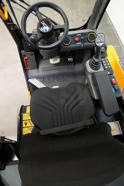 Jcb TLT35-22E - Teleskopski upravljač: slika 3 Jcb TLT35-22E - Teleskopski upravljač: slika 3