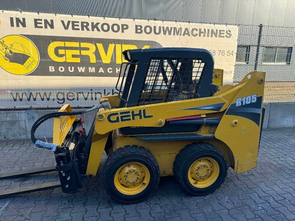Gehl R105 - Mini utovarivač: slika 5 Gehl R105 - Mini utovarivač: slika 5