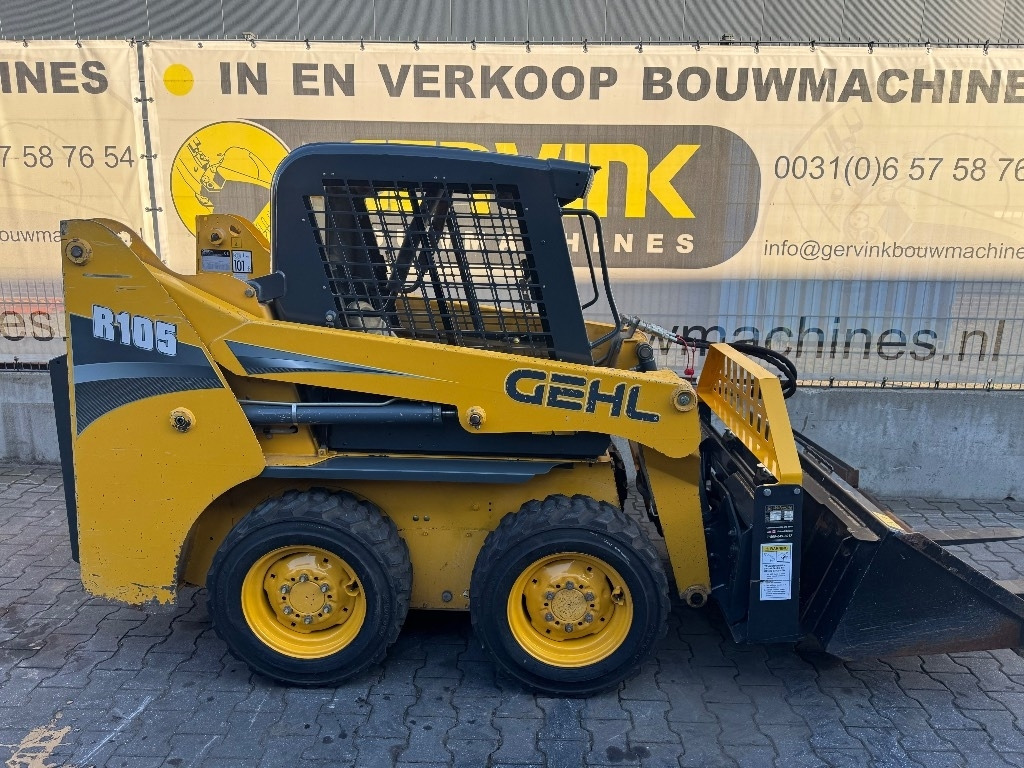 Gehl R105 - Mini utovarivač: slika 2 Gehl R105 - Mini utovarivač: slika 2