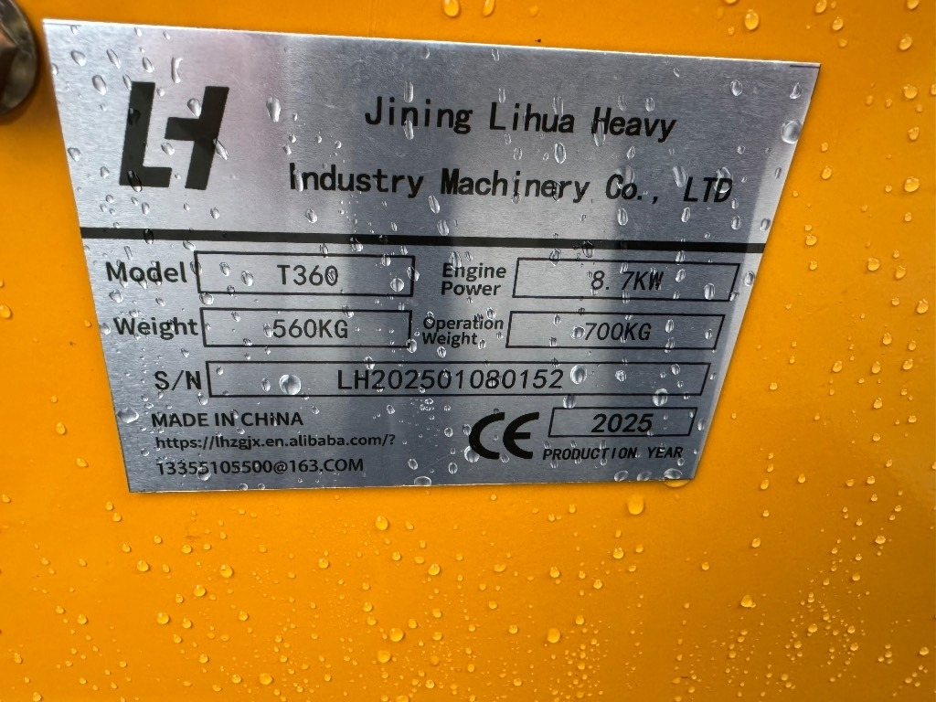 LT T360 - Utovarivač guseničar: slika 2 LT T360 - Utovarivač guseničar: slika 2