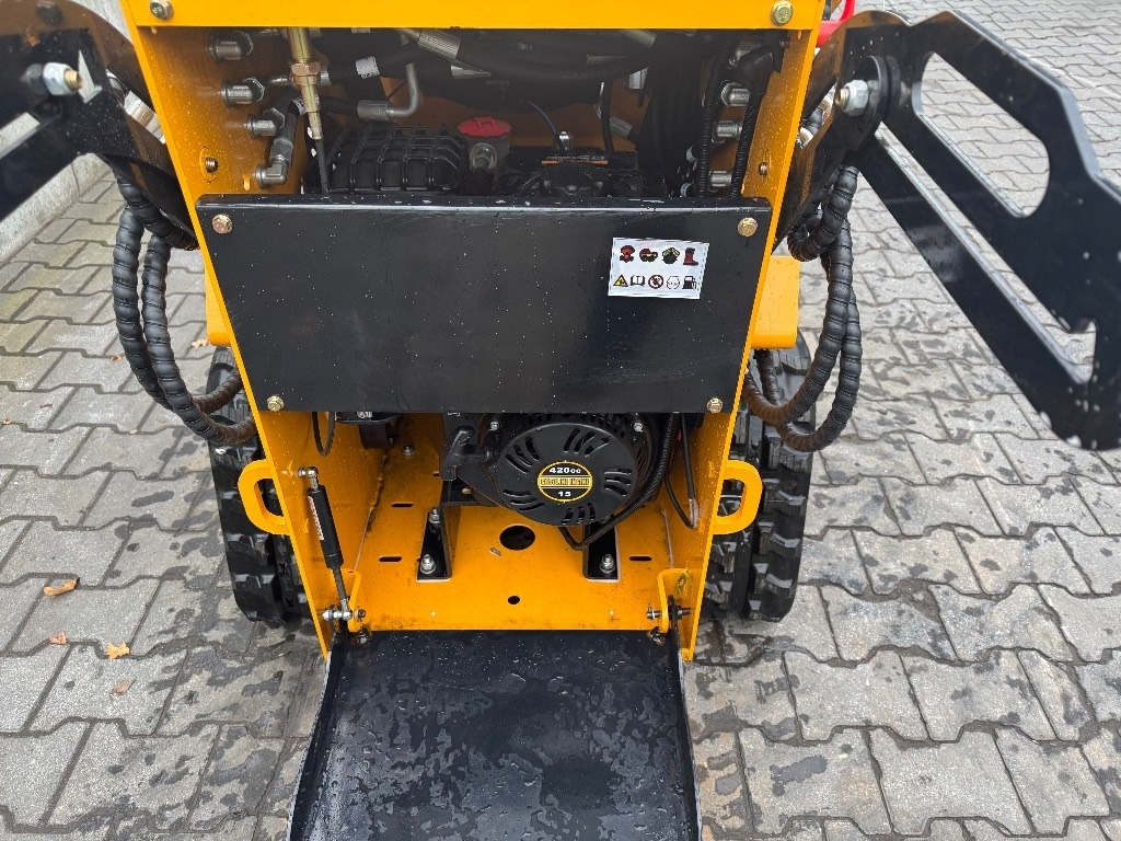 LT T360 - Utovarivač guseničar: slika 5 LT T360 - Utovarivač guseničar: slika 5