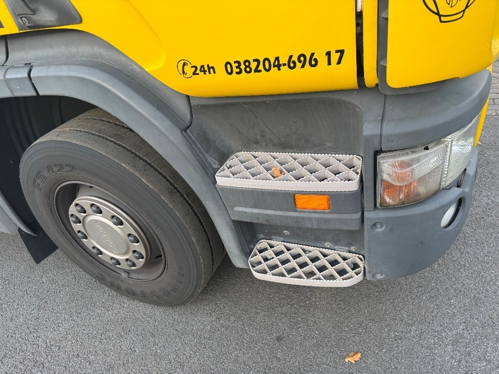 Scania P 340 - Kamion sa zatvorenim sandukom: slika 3 Scania P 340 - Kamion sa zatvorenim sandukom: slika 3