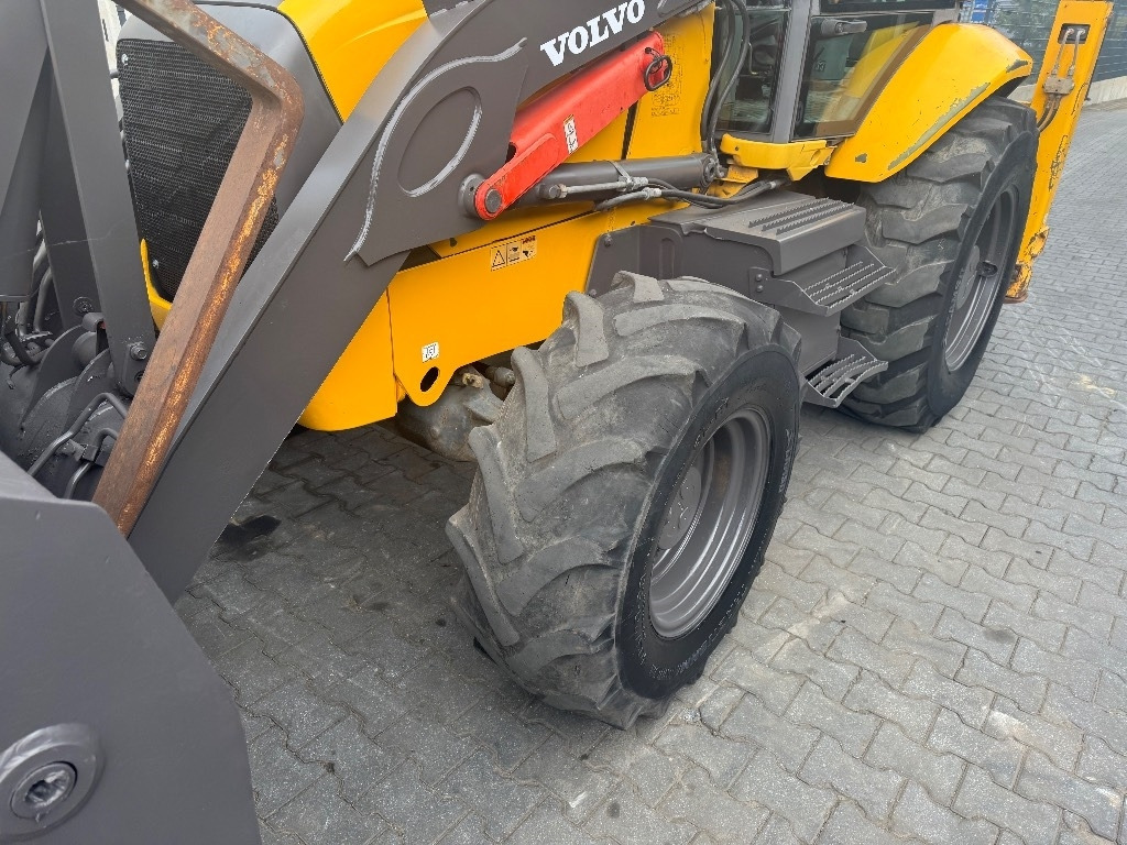Volvo BL 71 - Bager utovarivač: slika 3 Volvo BL 71 - Bager utovarivač: slika 3