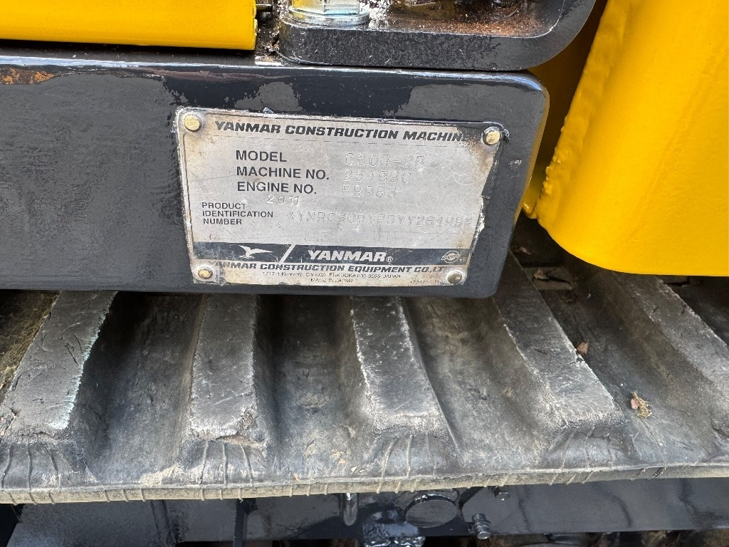 Yanmar C 30 R-2 B - Mini kiper: slika 4 Yanmar C 30 R-2 B - Mini kiper: slika 4