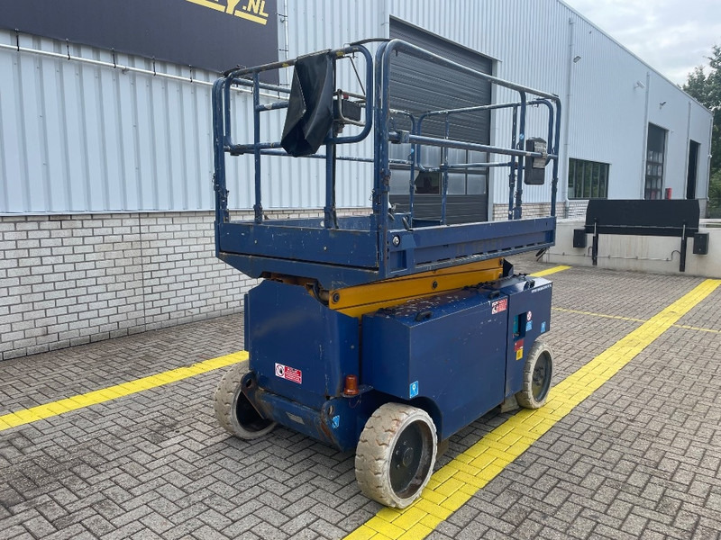 Iteco IT 12151 - Lift u obliku makaza: slika 2 Iteco IT 12151 - Lift u obliku makaza: slika 2