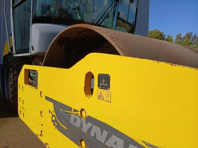 Valjak Dynapac CA1500 D, Vält: slika 12