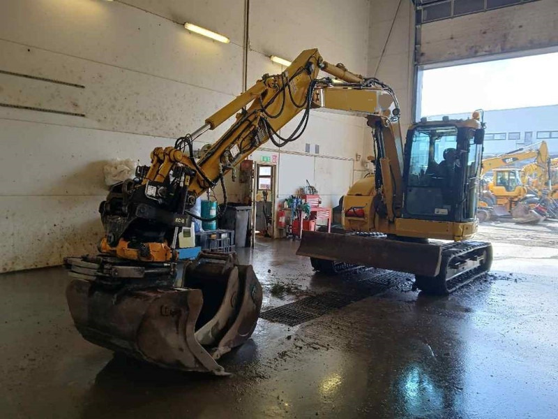 Komatsu PC78US-10 - Mini bager: slika 3 Komatsu PC78US-10 - Mini bager: slika 3