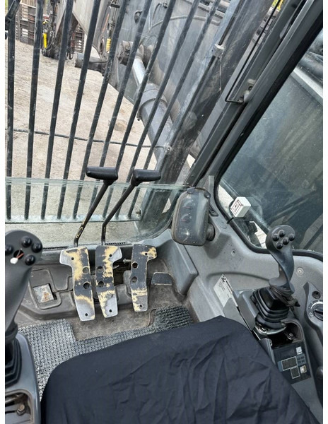 Bager guseničar Volvo EC460 BLC, Bandgrävare: slika 6