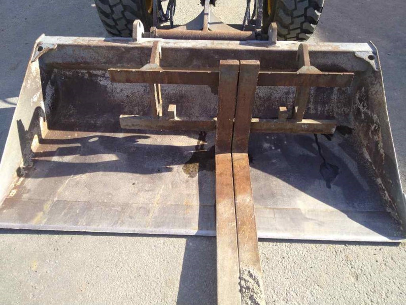 Volvo L 35 G - Utovarivač točkaš: slika 5 Volvo L 35 G - Utovarivač točkaš: slika 5