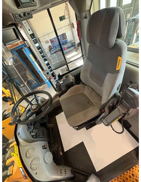 Volvo L 90 H - Utovarivač točkaš: slika 3 Volvo L 90 H - Utovarivač točkaš: slika 3