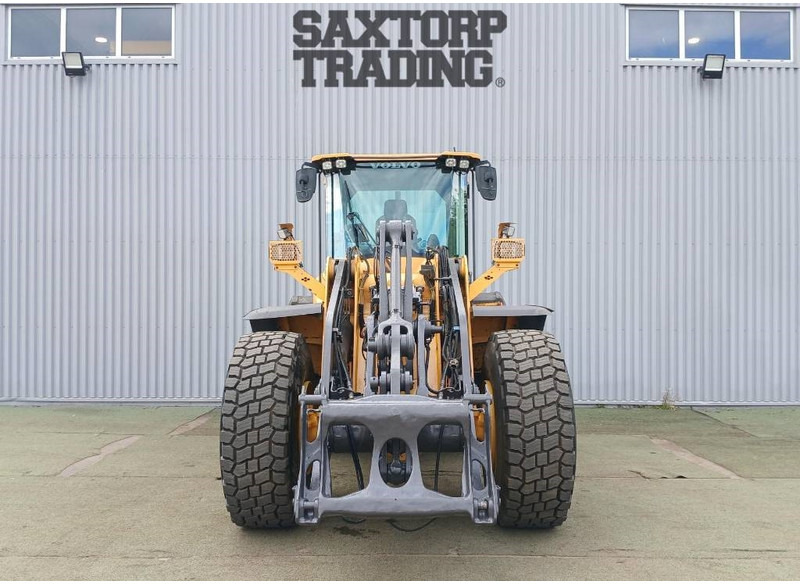 Utovarivač točkaš Volvo L120 H, Hjullastare: slika 9