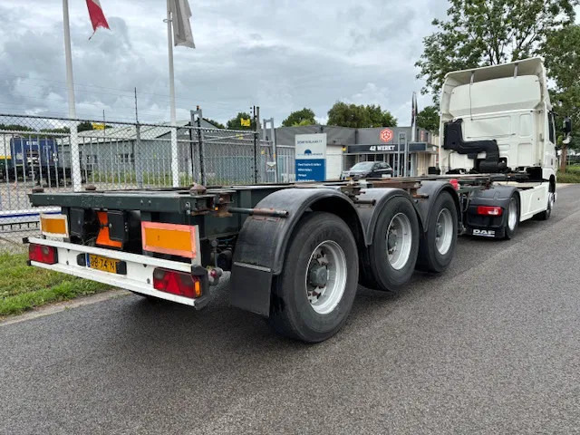 Pacton Containerchassis 20/30ft 2 lift axles ADR - Poluprikolica za prevoz kontejnera/ Poluprikolica sa promenjivim sandukom: slika 4 Pacton Containerchassis 20/30ft 2 lift axles ADR - Poluprikolica za prevoz kontejnera/ Poluprikolica sa promenjivim sandukom: slika 4