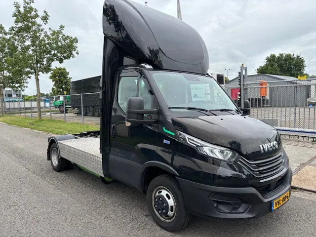 Iveco 35C14G Daily BE trekker 3.0 CNG gas - Tegljač: slika 3 Iveco 35C14G Daily BE trekker 3.0 CNG gas - Tegljač: slika 3
