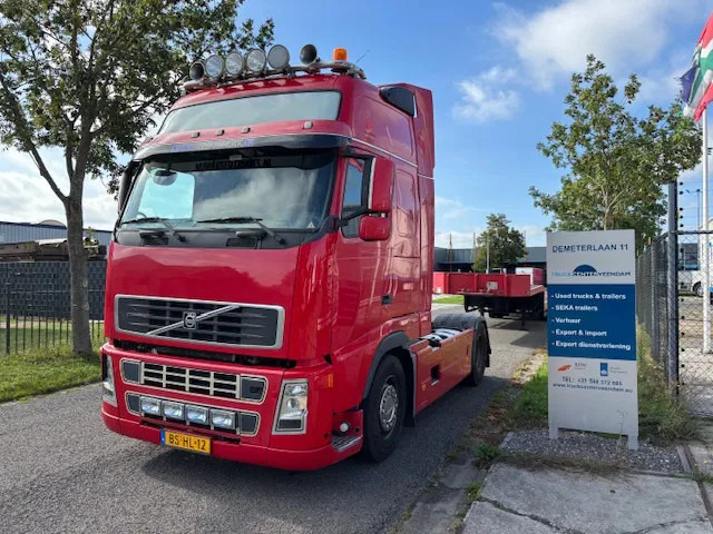Volvo FH 12 480 Globe XL Euro 5 7B chassis tyres new - Tegljač: slika 3 Volvo FH 12 480 Globe XL Euro 5 7B chassis tyres new - Tegljač: slika 3