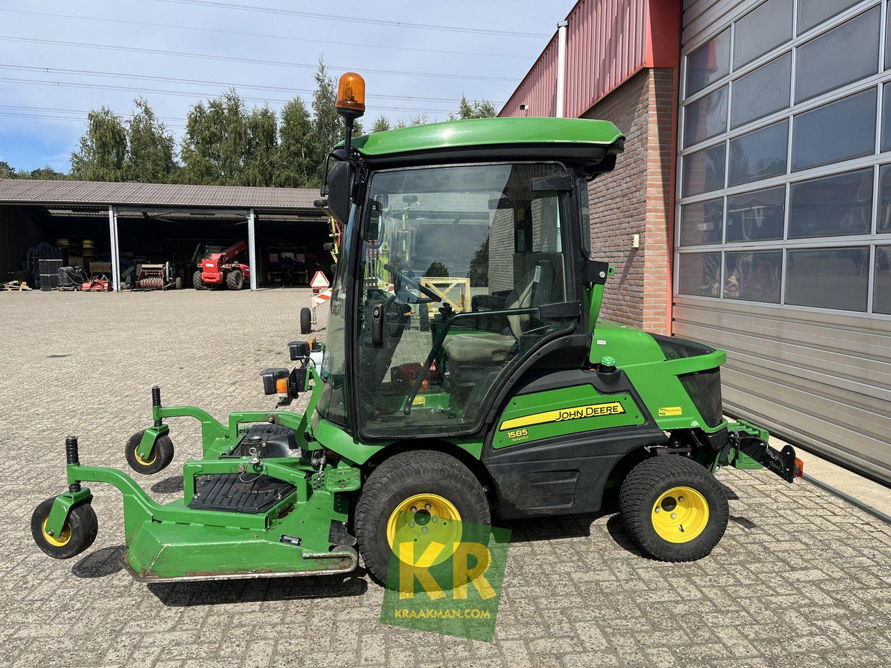 1585 John Deere - Baštenska kosačica: slika 4 1585 John Deere - Baštenska kosačica: slika 4