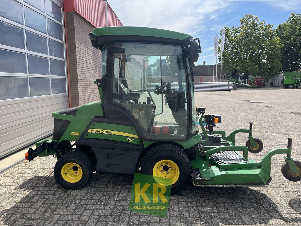 1585 John Deere - Baštenska kosačica: slika 3 1585 John Deere - Baštenska kosačica: slika 3