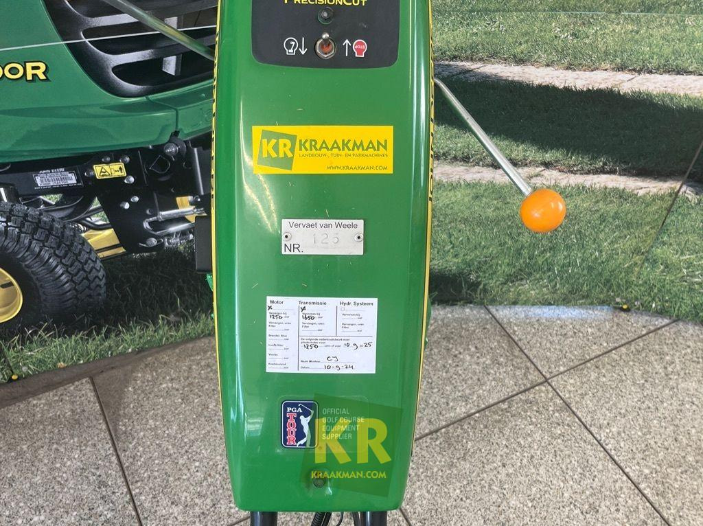 260SL Precision Cut Greenmaaier John Deere - Baštenska kosačica: slika 2 260SL Precision Cut Greenmaaier John Deere - Baštenska kosačica: slika 2
