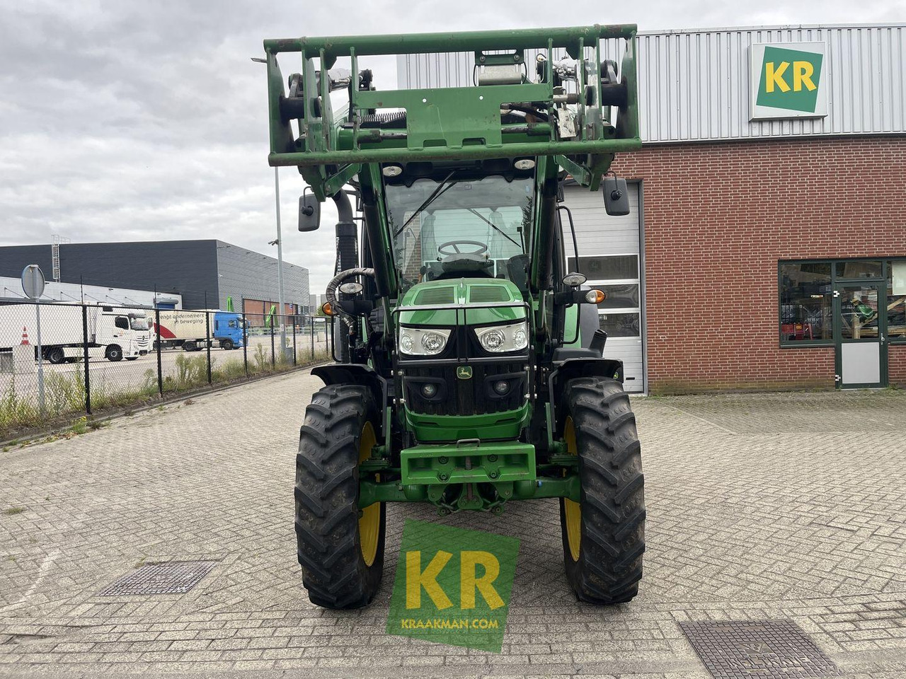 6115R John Deere - Traktor: slika 2 6115R John Deere - Traktor: slika 2