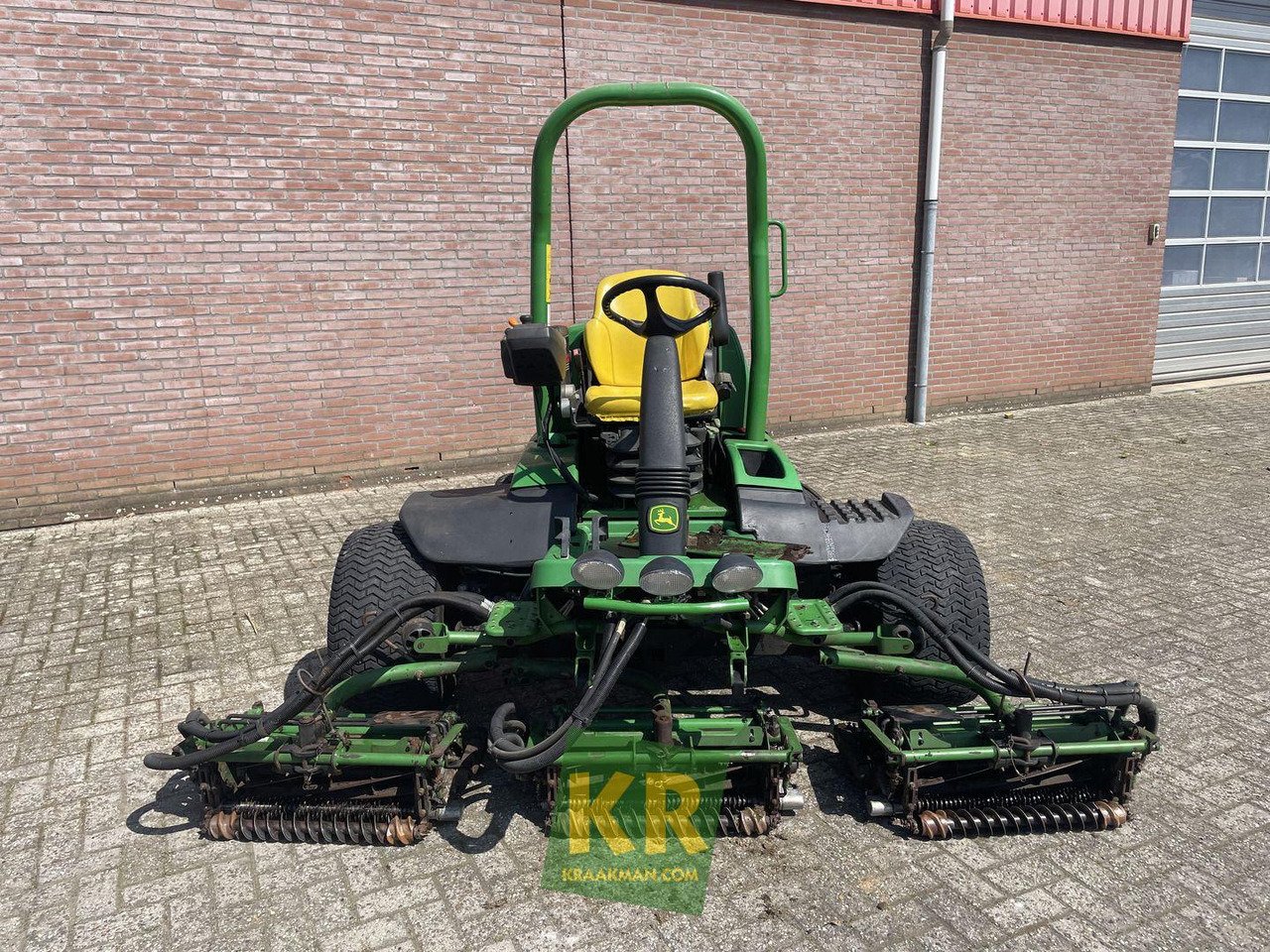 8700A John Deere - Baštenska kosačica: slika 1 8700A John Deere - Baštenska kosačica: slika 1