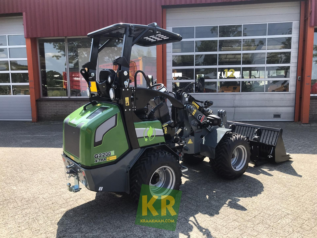 G2200E Giant - Zglobni utovarivač: slika 3 G2200E Giant - Zglobni utovarivač: slika 3