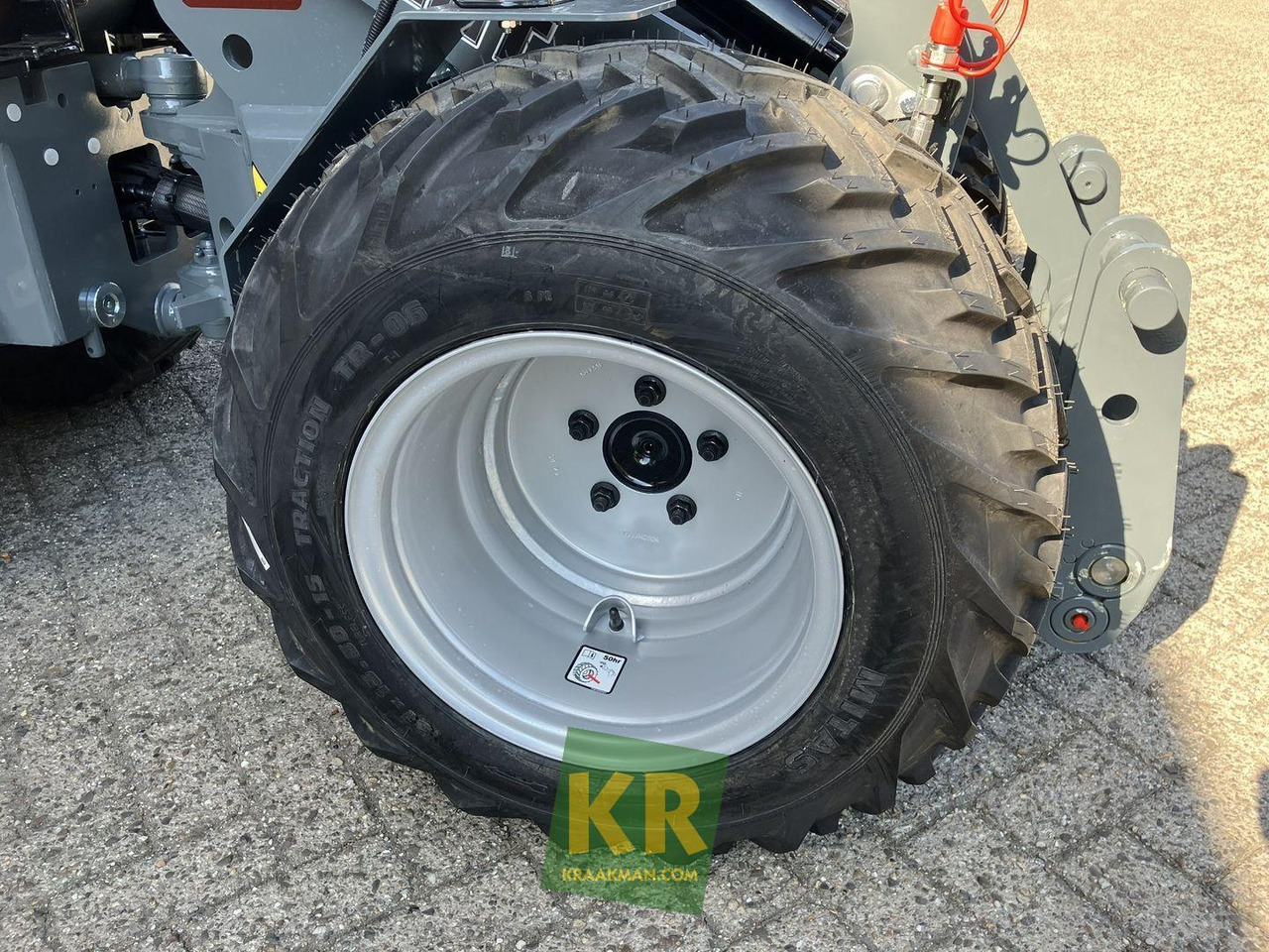 Novu Zglobni utovarivač Giant G1500 Xtra: slika 8