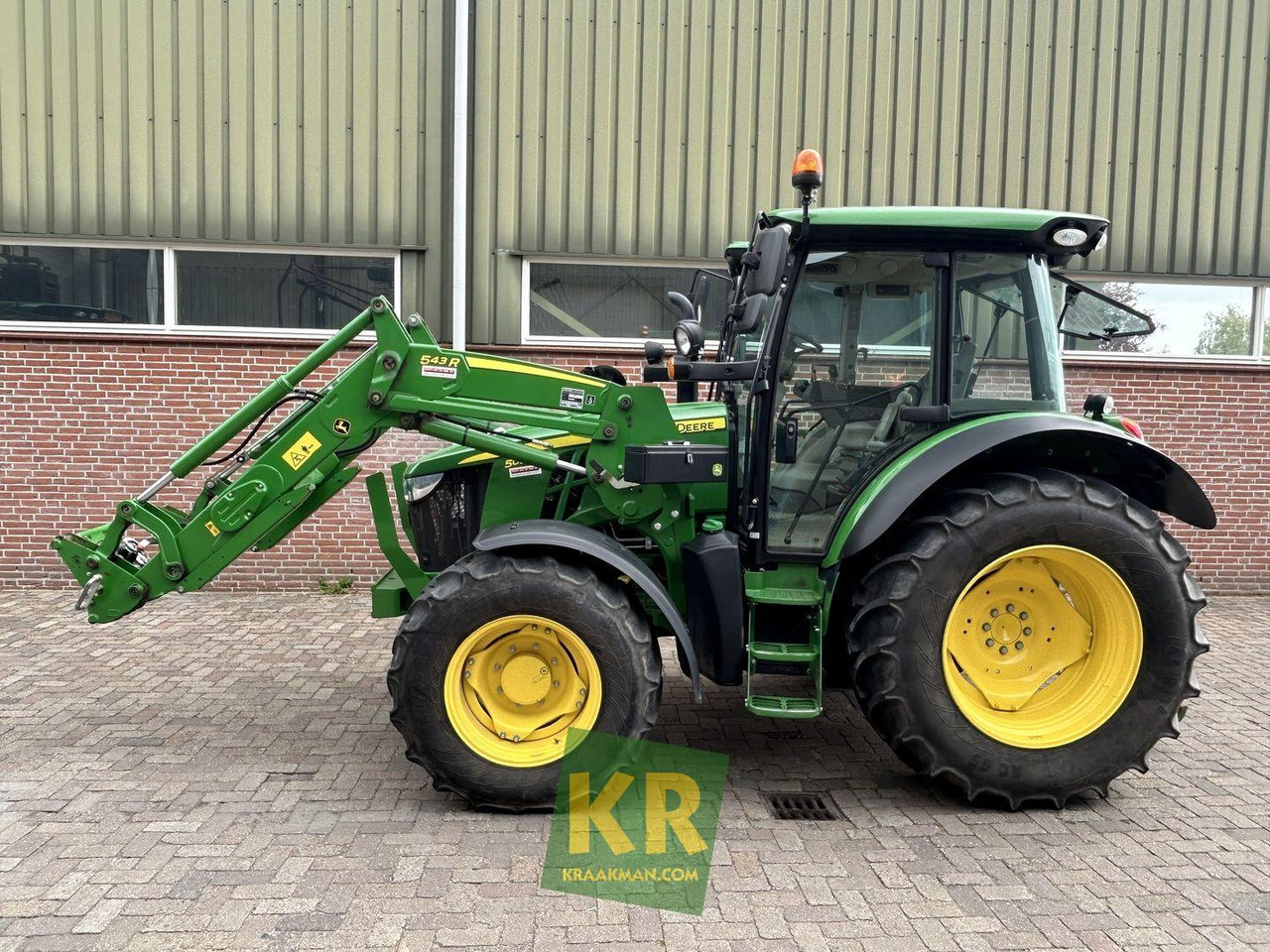 John Deere 5090R - Traktor: slika 5 John Deere 5090R - Traktor: slika 5