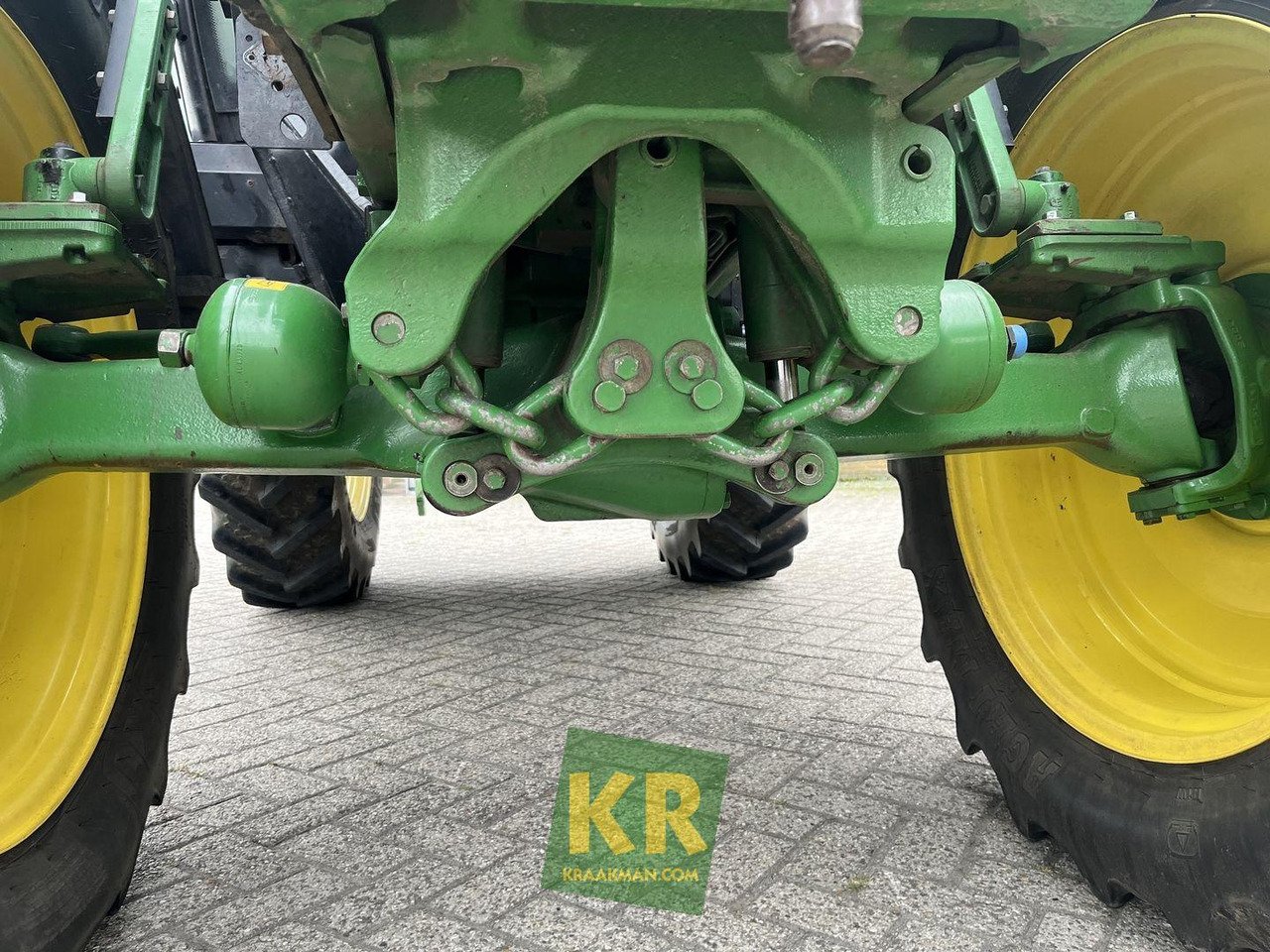 Traktor John Deere 6115R: slika 14