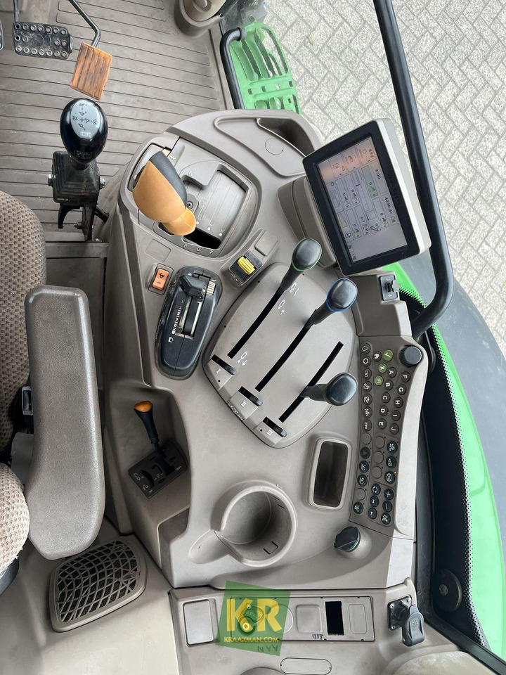 John Deere 6115R - Traktor: slika 5 John Deere 6115R - Traktor: slika 5