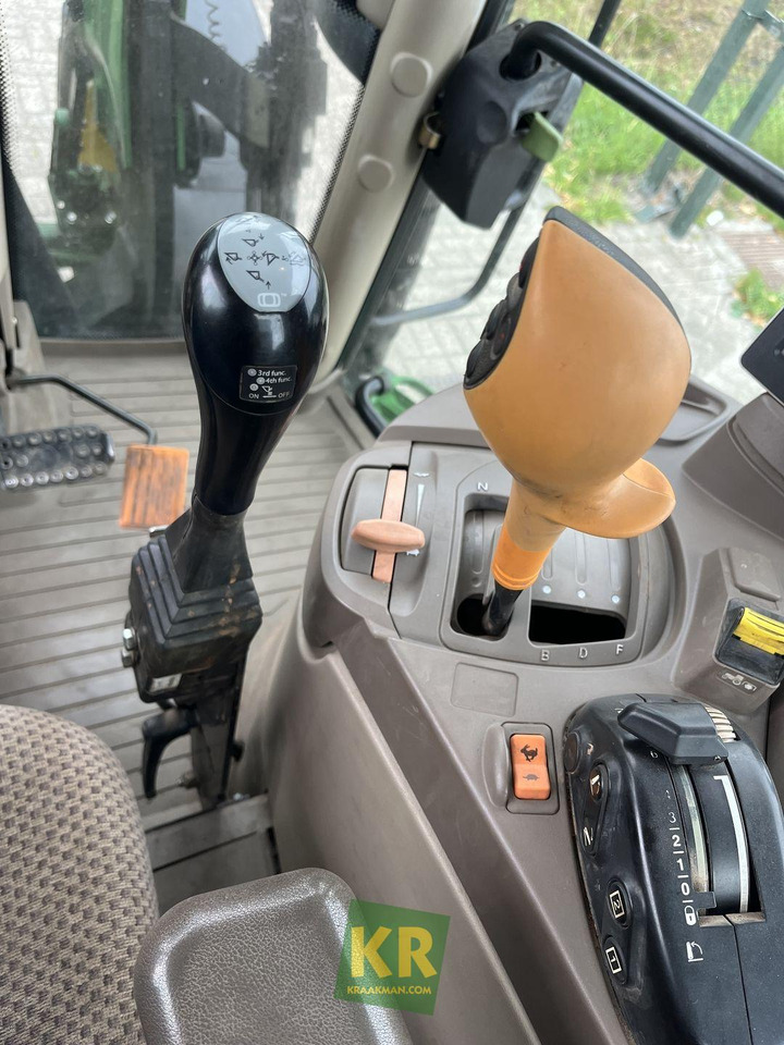 Traktor John Deere 6115R: slika 10