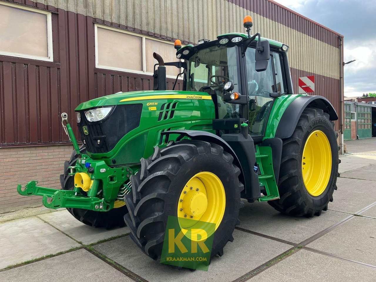 John Deere 6155M - Traktor: slika 2 John Deere 6155M - Traktor: slika 2