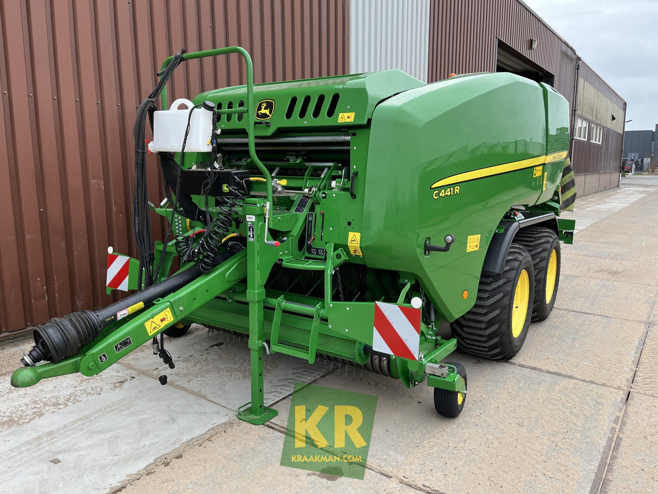 John Deere C441R  - Balirka za okrugle bale: slika 1 John Deere C441R  - Balirka za okrugle bale: slika 1