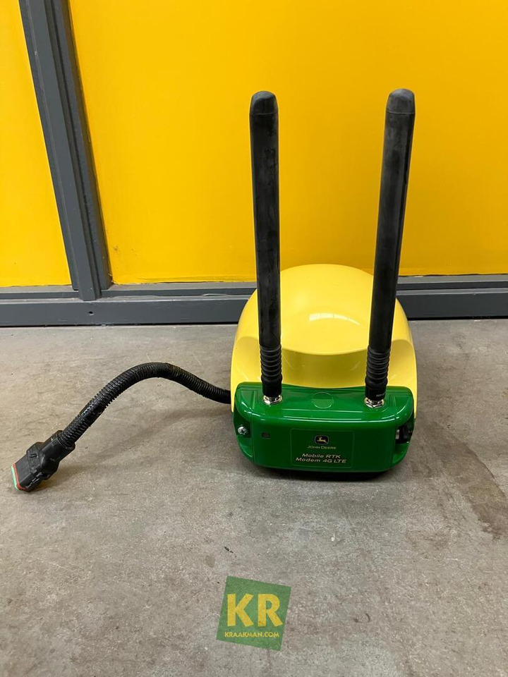 John Deere Starfire 6000 ontvanger - Sistem za navigaciju za Poljoprivredna mašina: slika 2 John Deere Starfire 6000 ontvanger - Sistem za navigaciju za Poljoprivredna mašina: slika 2